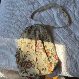Floral Tapestry Crossbody Bag in Cream